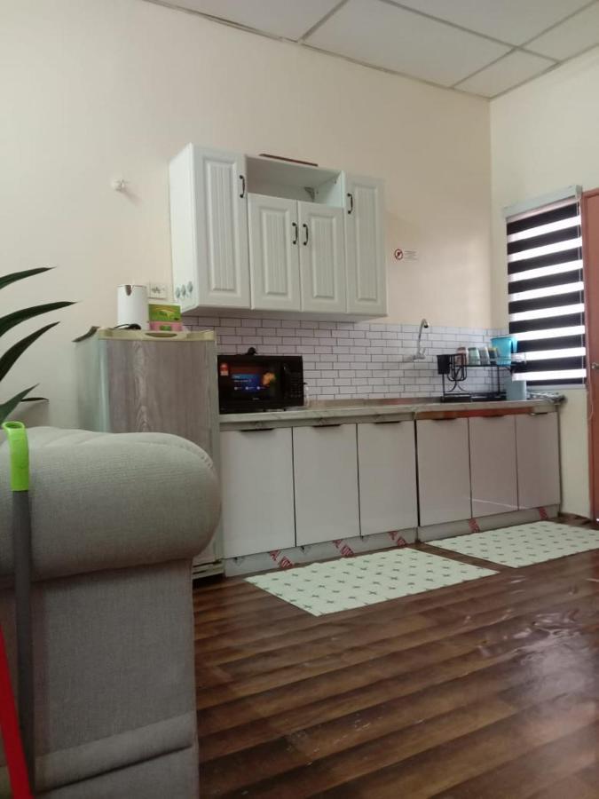 Homestay Tok Abah Сери Искандар Екстериор снимка