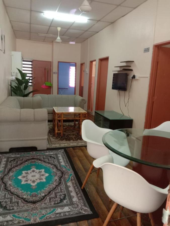 Homestay Tok Abah Сери Искандар Екстериор снимка