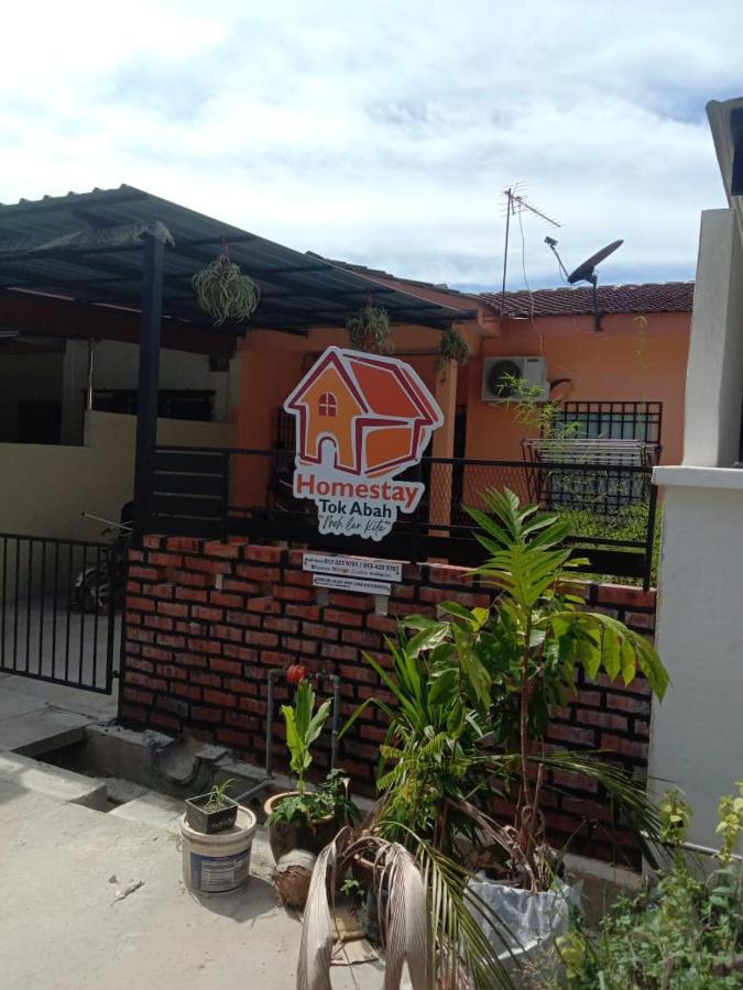 Homestay Tok Abah Сери Искандар Екстериор снимка