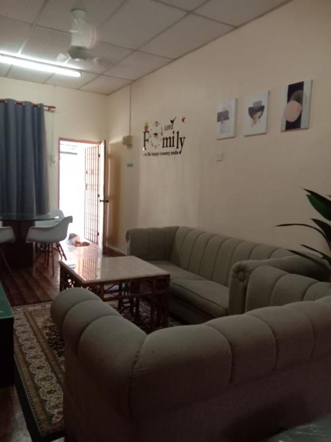 Homestay Tok Abah Сери Искандар Екстериор снимка
