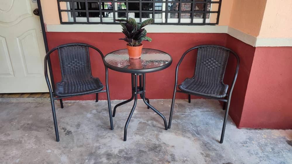 Homestay Tok Abah Сери Искандар Екстериор снимка