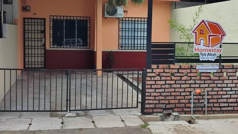 Homestay Tok Abah Сери Искандар Екстериор снимка